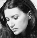 Laura Pausini 
Между концертами, 2000