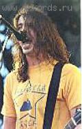 Dave Grohl на концерте
Концерт в Сиднее, 1995